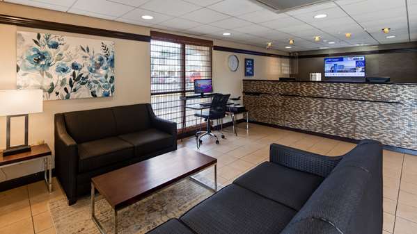  - SureStay Hotel by Best Western East Brunswick - I-95, Exit 9
