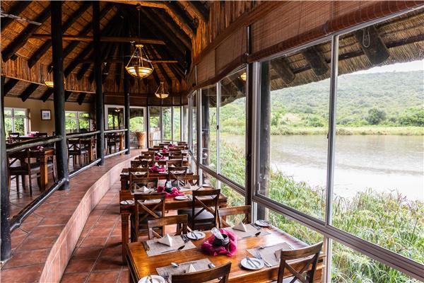 Dining,Dining Area,Restaurant,On-Site