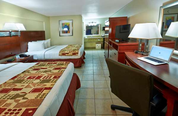  - Flamingo Express Hotel Kissimmee - FL Turnpike, Exit 244