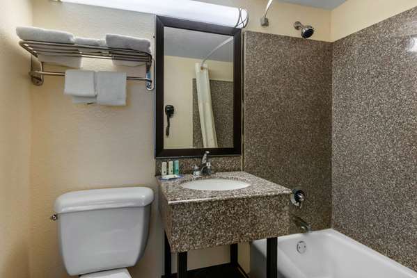  - Quality Inn Oceanfront Daytona Beach