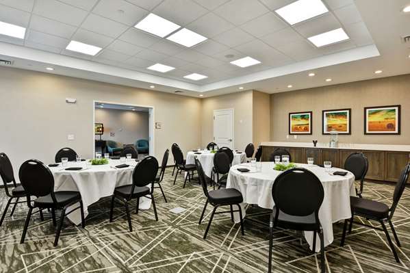 Restaurant - Homewood Suites by Hilton Hadley