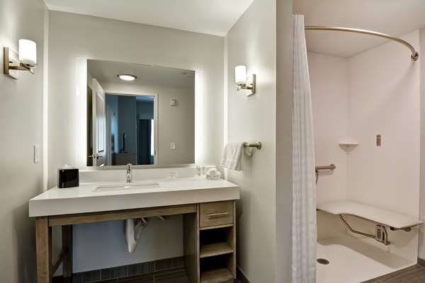  - Homewood Suites by Hilton Hadley