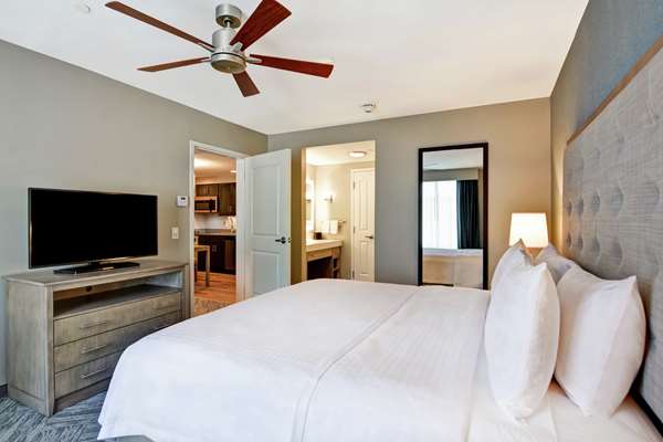  - Homewood Suites by Hilton Hadley