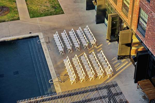 Pool - NYLO Hotel Las Colinas Irving