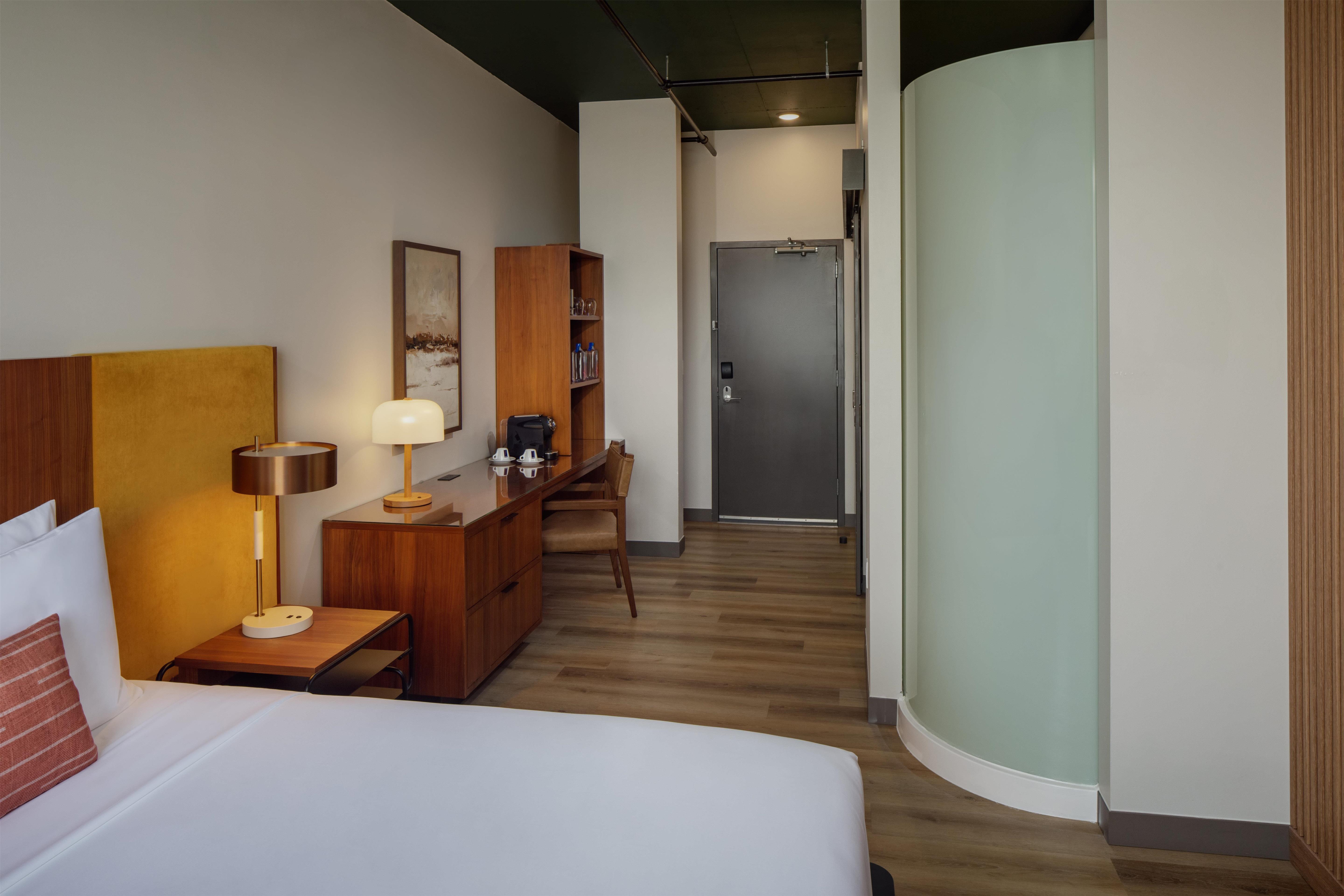 Nylo Dallas Plano Hotel, Tapestry Collection by Hilton Room Type - 1 KING BED PREMIUM ROOM