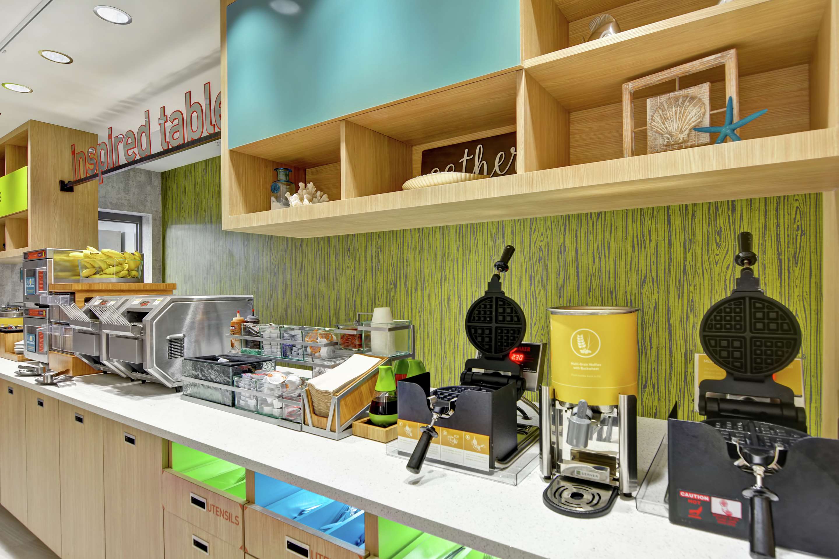 Breakfast Area | Home2 Suites by Hilton Jacksonville-South/St. Johns Town Ctr