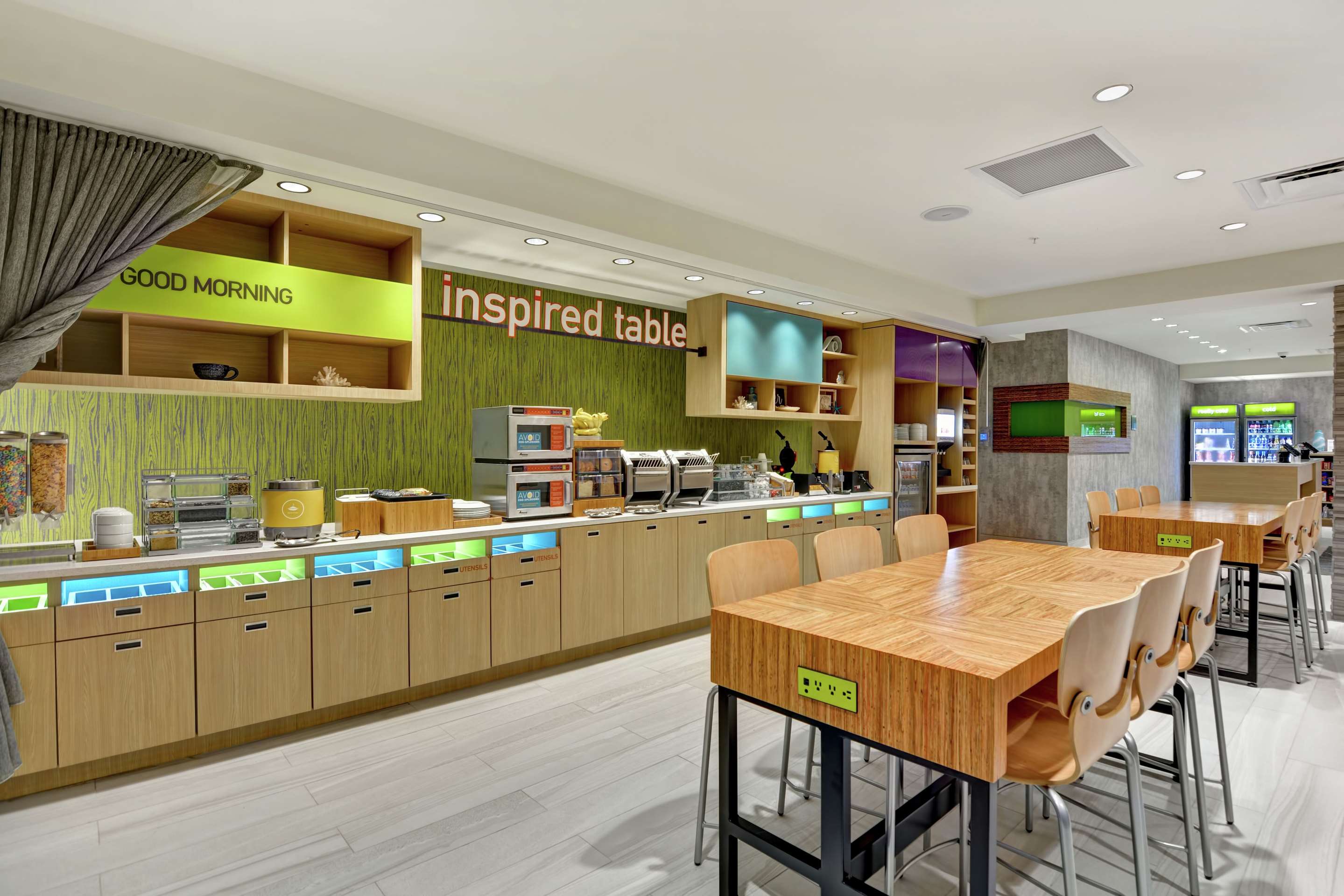 Breakfast Area | Home2 Suites by Hilton Jacksonville-South/St. Johns Town Ctr