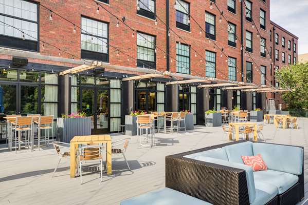 Exterior view - NYLO Hotel Warwick