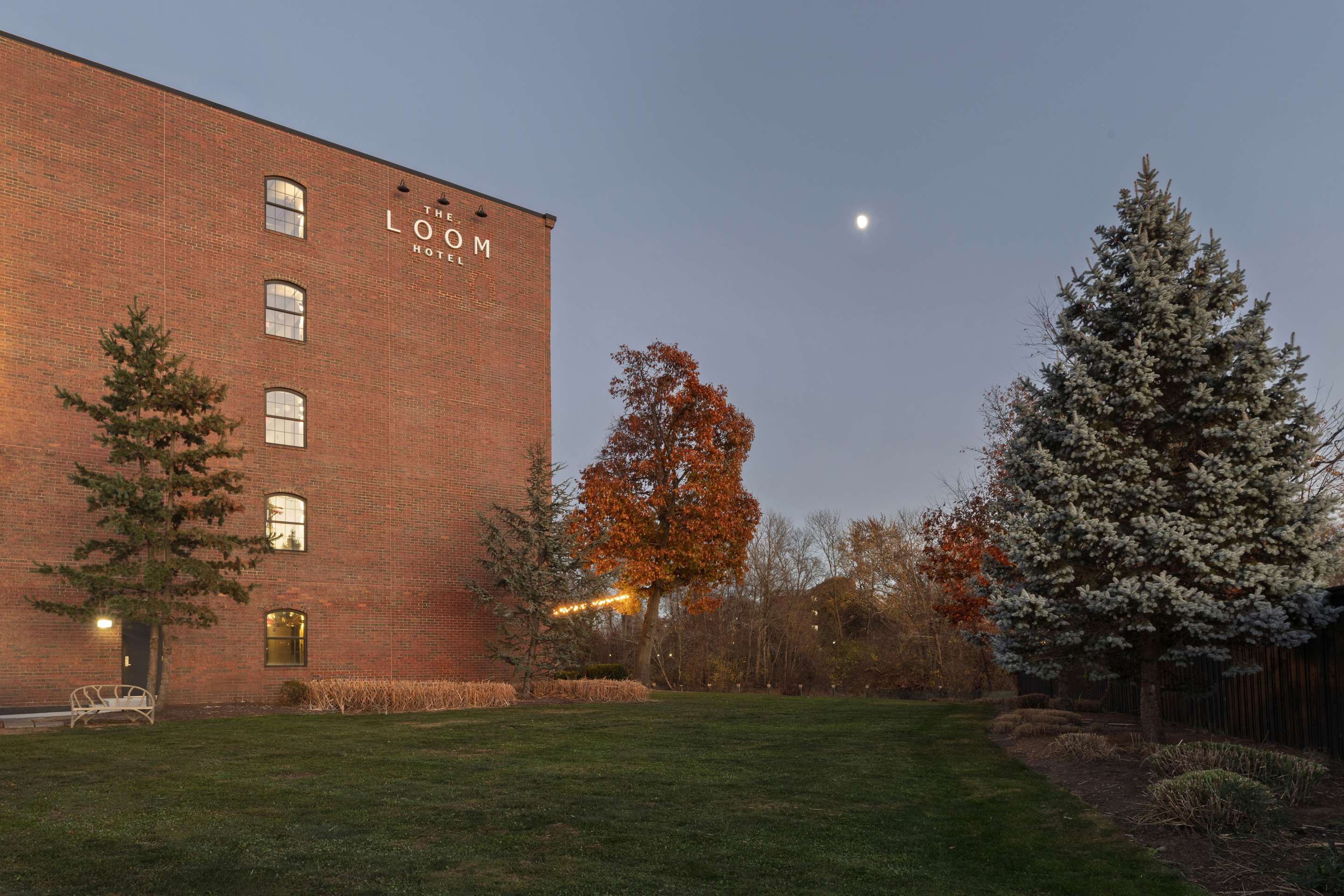 Exterior | NYLO Providence Warwick Hotel, Tapestry Collection by Hilton