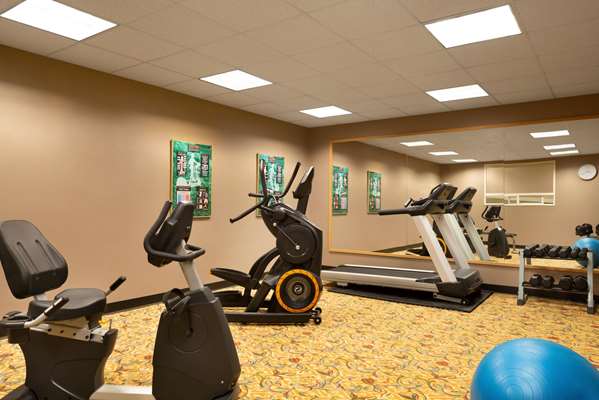 Fitness/ Exercise Room - Days Inn Swift Current