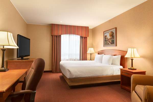  - Days Inn Swift Current
