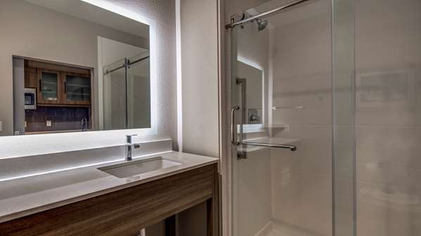  - Executive Residency by Best Western Corpus Christi