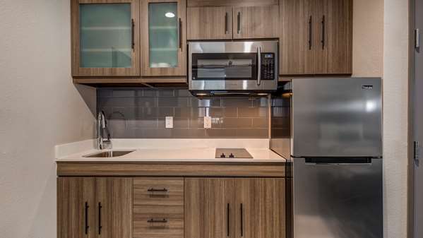  - Executive Residency by Best Western Corpus Christi