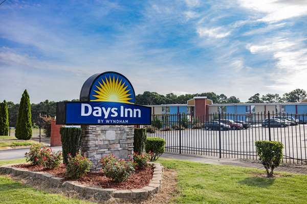 Exterior view - Days Inn Atlanta Airport West East Point - I-285, Exit 1