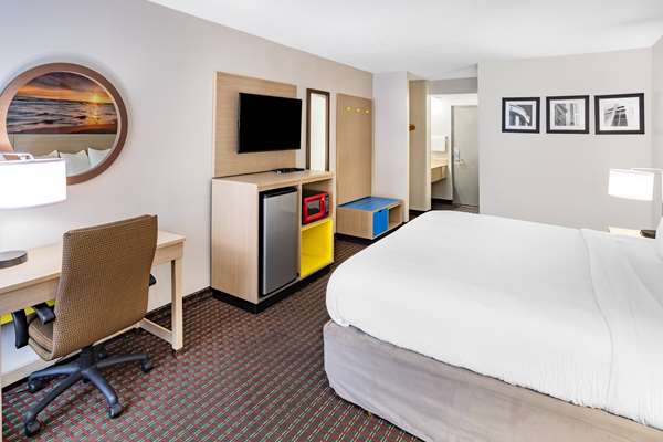  - Days Inn Atlanta Airport West East Point - I-285, Exit 1