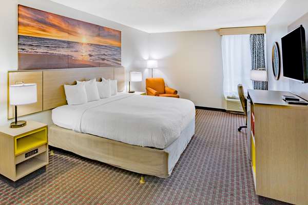  - Days Inn Atlanta Airport West East Point - I-285, Exit 1