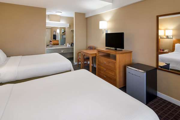  - SureStay Hotel by Best Western North Vancouver Capilano