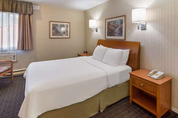  - SureStay Hotel by Best Western North Vancouver Capilano