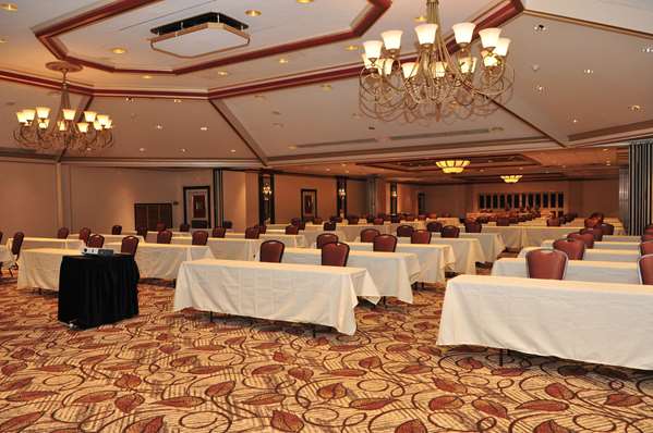  - SureStay Plus Hotel by Best Western Lehigh Valley Bethlehem