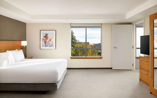 Suite - Hyatt Place Hotel Pasadena - I-210, Exit 25A