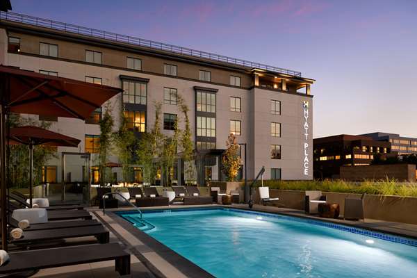 Pool - Hyatt Place Hotel Pasadena - I-210, Exit 25A