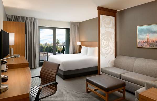  - Hyatt Place Hotel Pasadena - I-210, Exit 25A