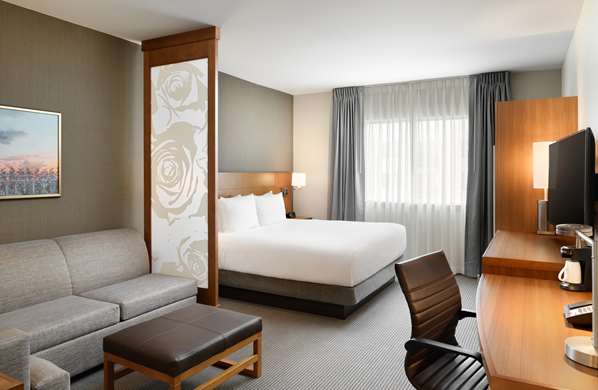  - Hyatt Place Hotel Pasadena - I-210, Exit 25A