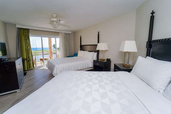 Suite - Grand Caymanian Resort