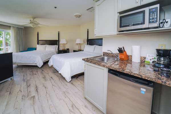 Suite - Grand Caymanian Resort