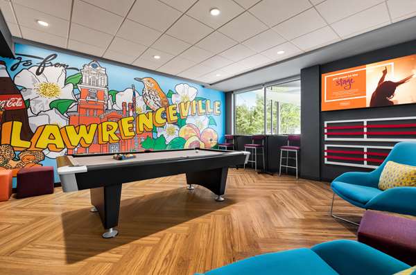  - Tru by Hilton Sugarloaf Lawrenceville - I-85, Exit 108