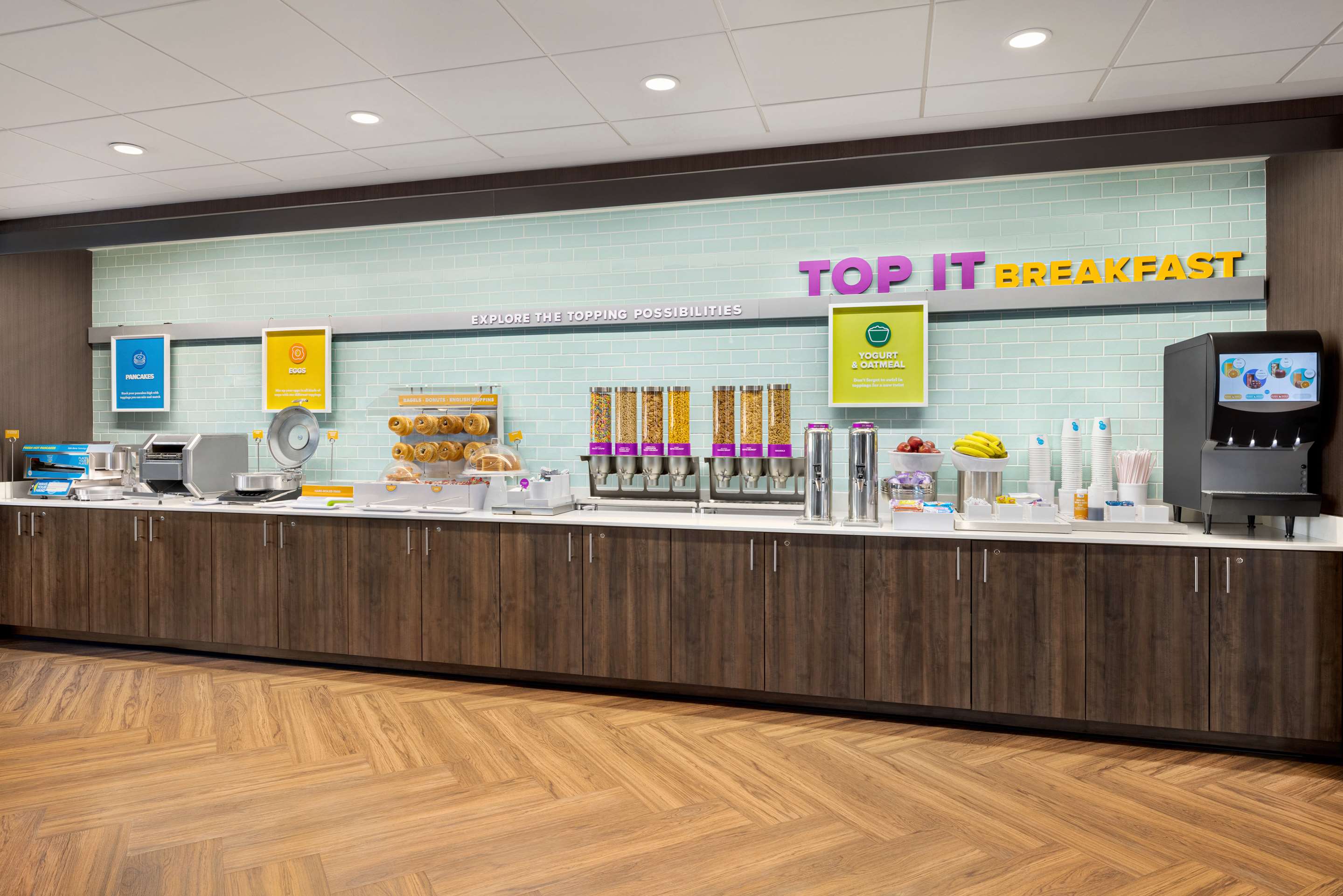 Breakfast Area | Tru Lawrenceville Atlanta I85 Sugarloaf
