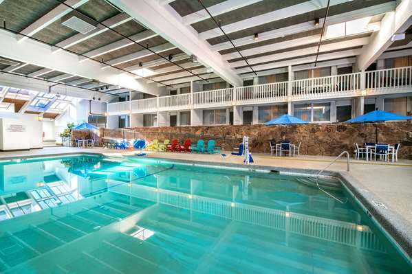 Pool - Ridgeline Hotel Estes Park