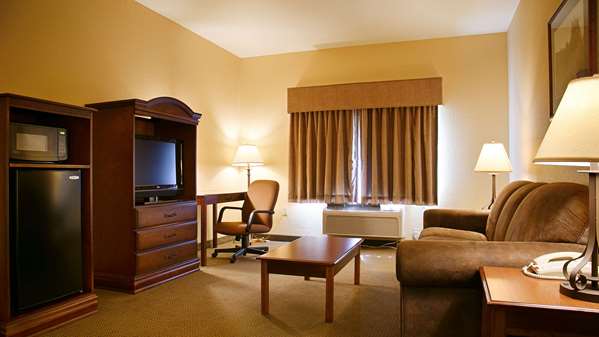 Suite - SureStay Plus Hotel by Best Western Coffeyville