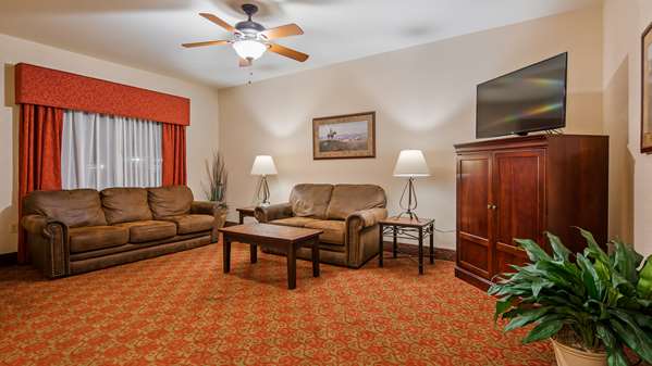  - SureStay Plus Hotel by Best Western Coffeyville