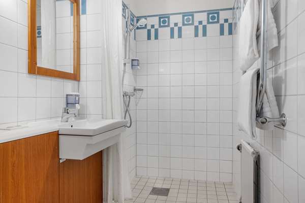 1 King Bed, Non-Smoking, Superior Room, Work Desk, Wi-Fi, Hairdryer, Full Breakfast