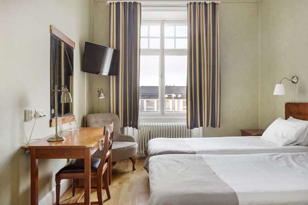 2 Single Beds, Non-Smoking, Standard Room, Free Internet, Full Breakfast