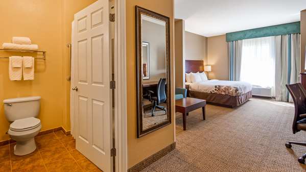 Suite - Best Western Dothan Inn