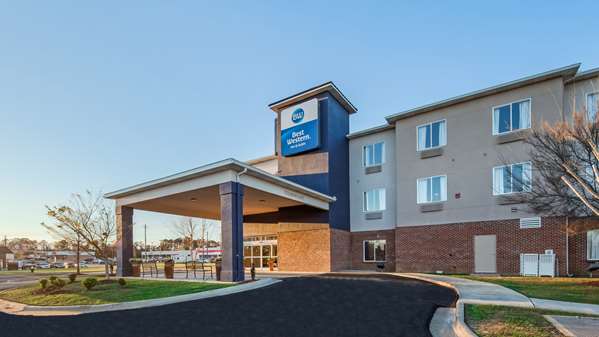 Exterior view - Best Western Dothan Inn