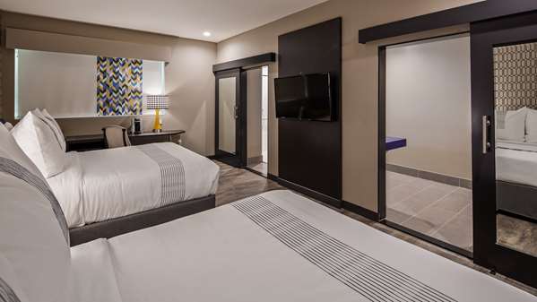  - GLo Best Western Catoosa Hotel - I-44, Exit 240