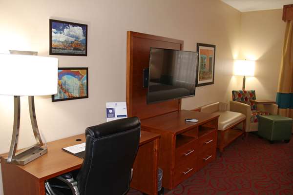 Suite - Best Western Cannon AFB Hotel Clovis