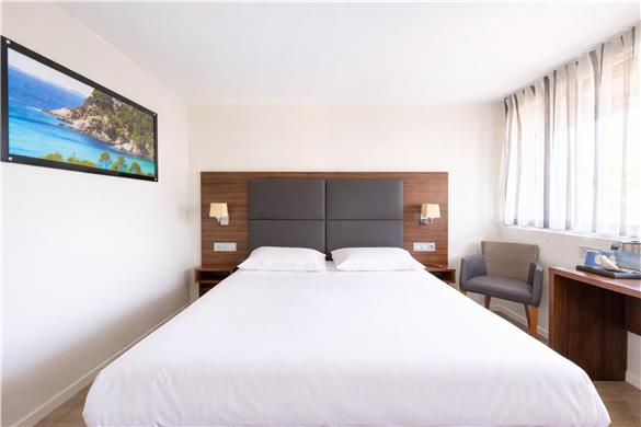 HÔTEL Kyriad Bordeaux - Mérignac Aéroport
