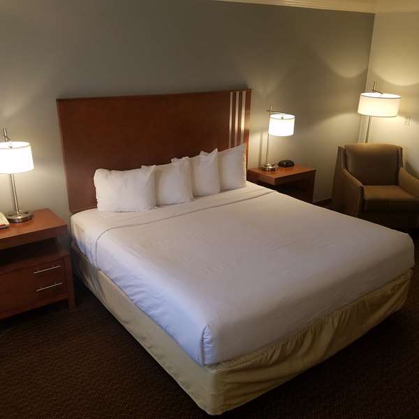  - SureStay Hotel by Best Western Hollister