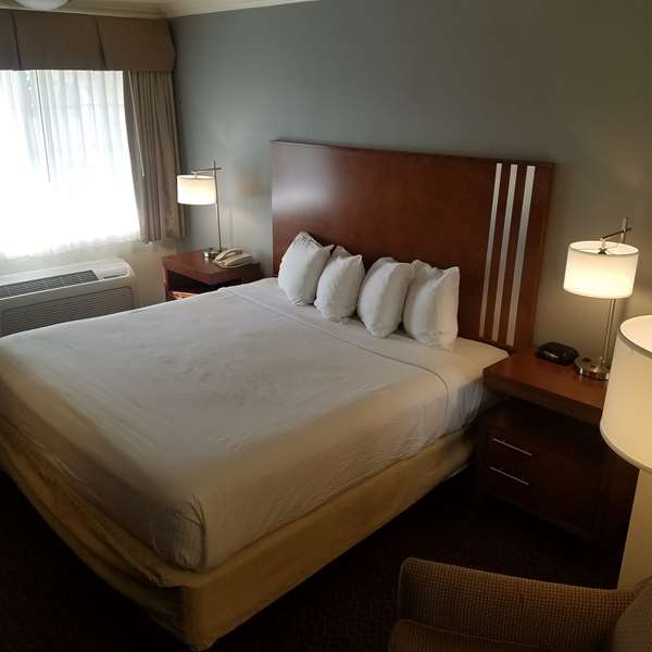  - SureStay Hotel by Best Western Hollister