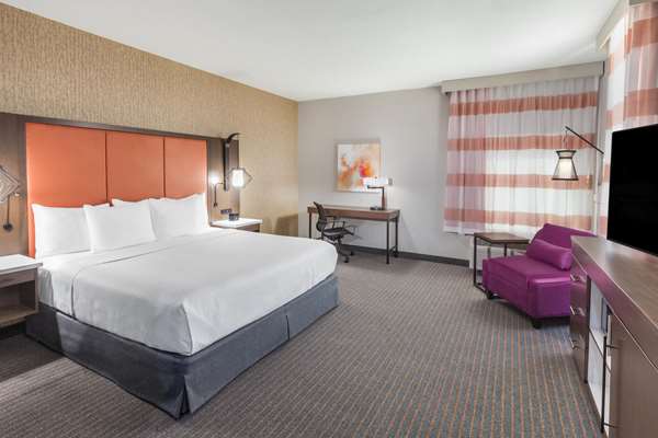  - La Quinta Inn & Suites Channelview - I-10, Exit 784