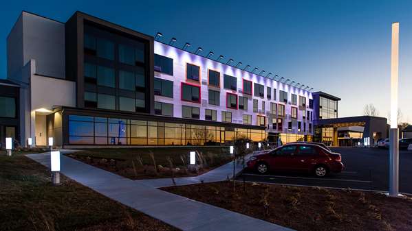 Exterior view - Hotel Levesque Riviere du Loup