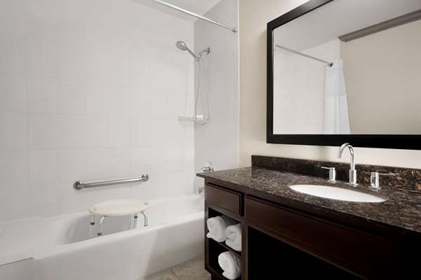  - Baymont Inn & Suites Monterey Park - CA 60, Exit 6