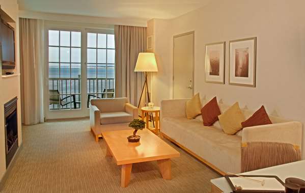 Suite - InterContinental Clement Hotel Monterey