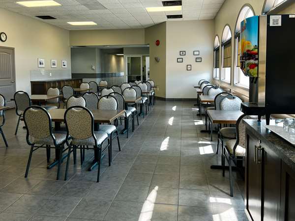 Amenities - Coast Swift Current Hotel