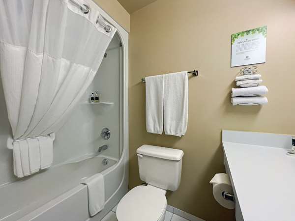  - Coast Swift Current Hotel