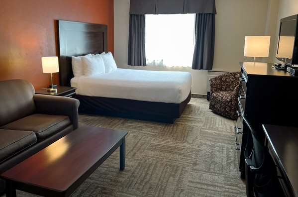  - Coast Swift Current Hotel